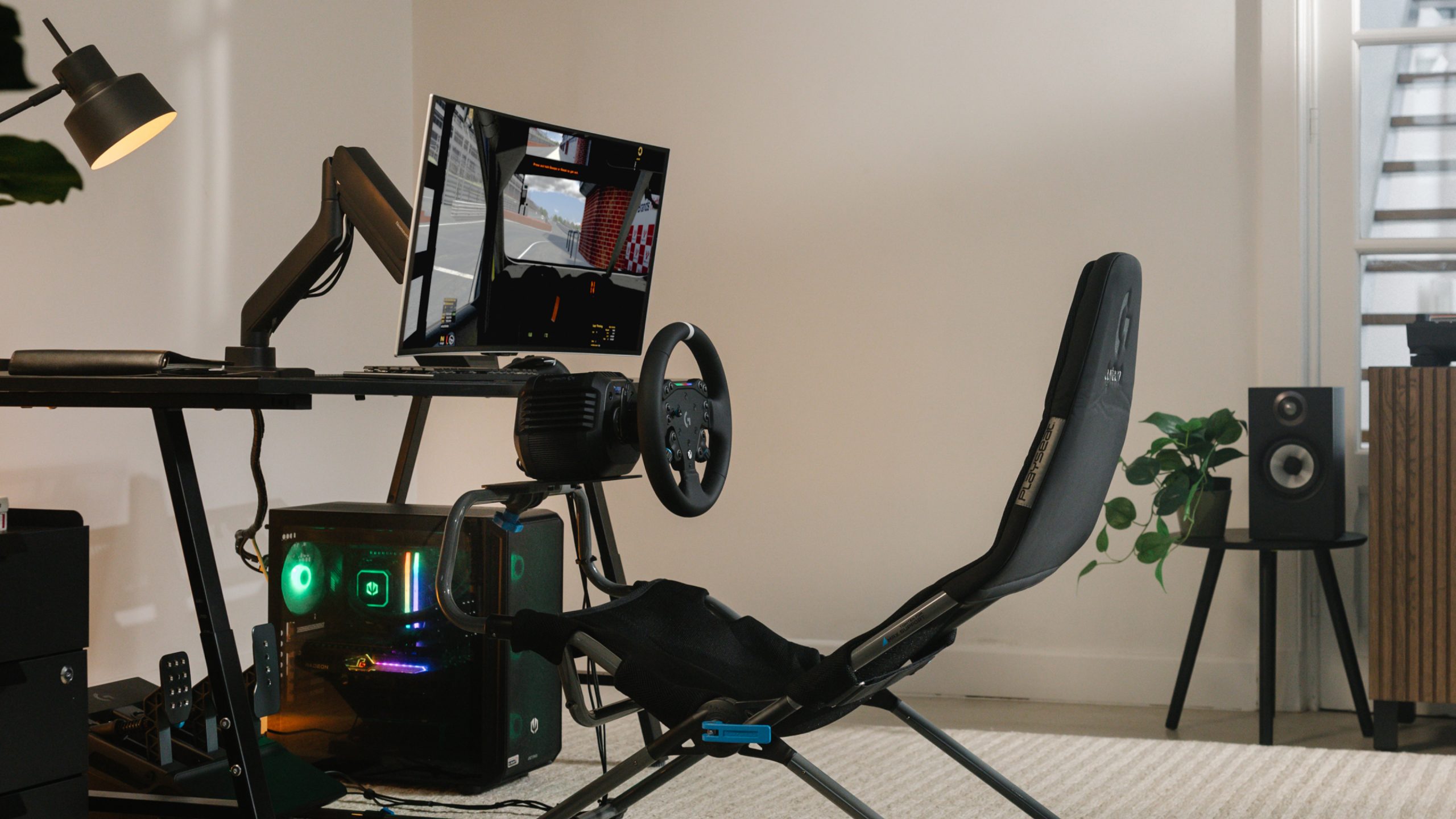 Logitech-système-RS50-simracing